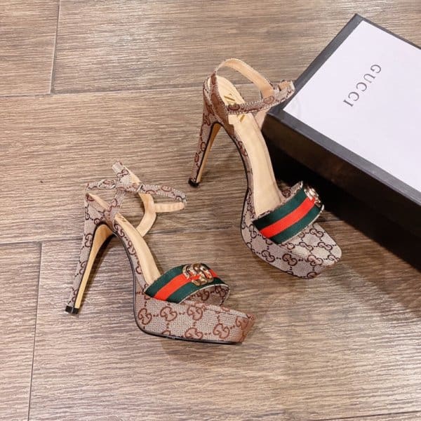 Tìm hiểu giày Gucci và cách nhận biết giày chính hãng